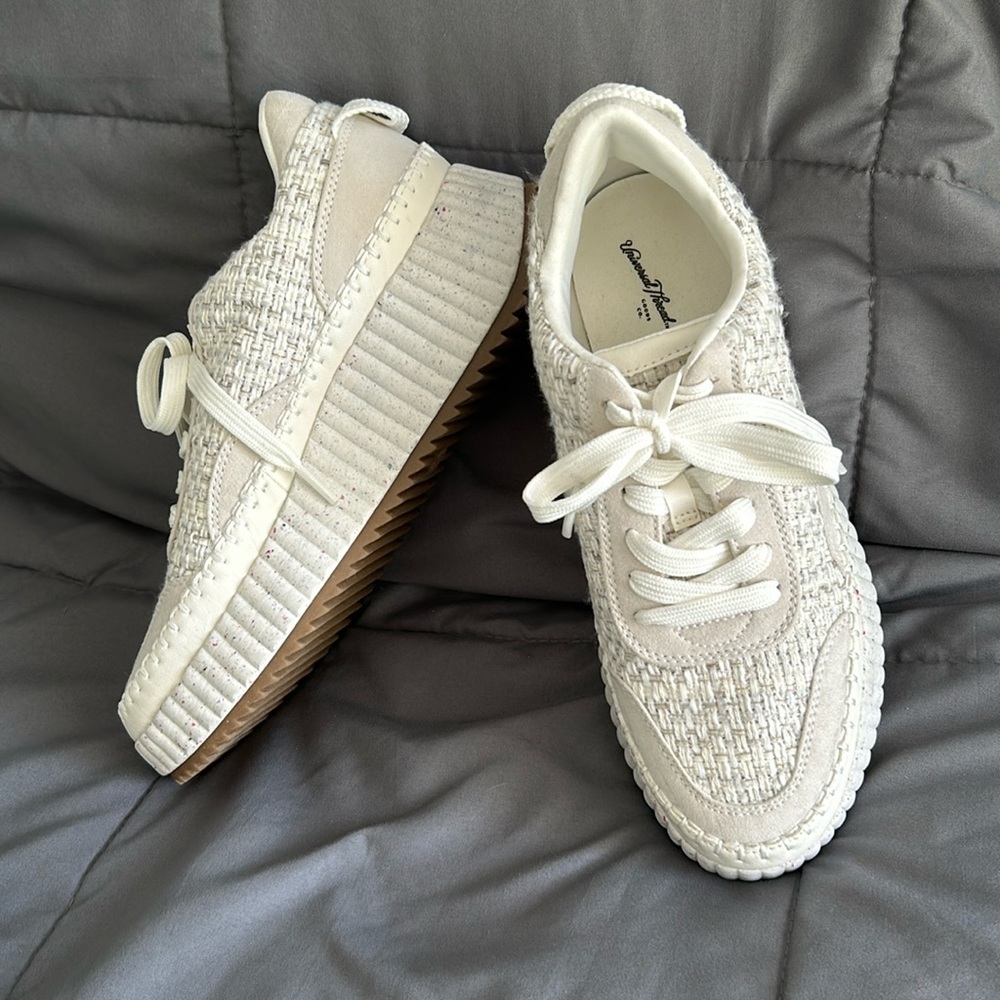 Universal Thread Persephone Memory Foam Sneakers … - image 4